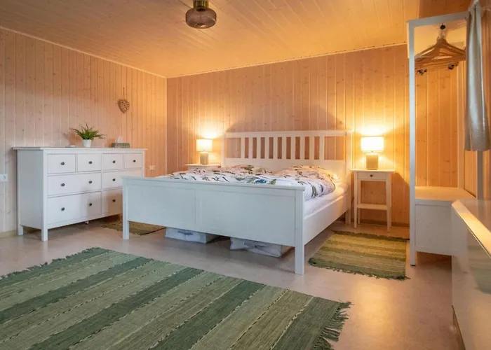 Wiesenhaeusel Großschönau